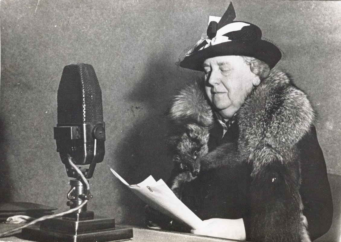 Die niederländische Köningin Wilhelmina spricht aus dem Exil über Radio Oranje zu ihren Landsleuten (28. Juli 1940)